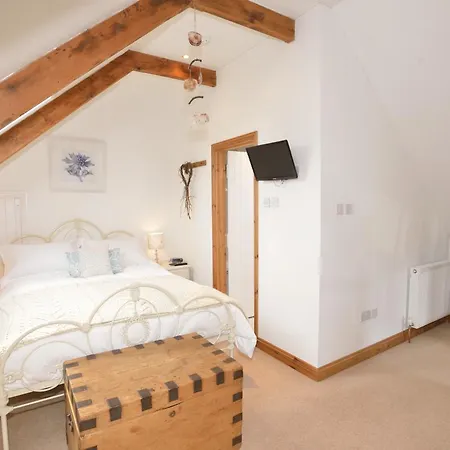 Holiday home Inglenook With Parking Padstow